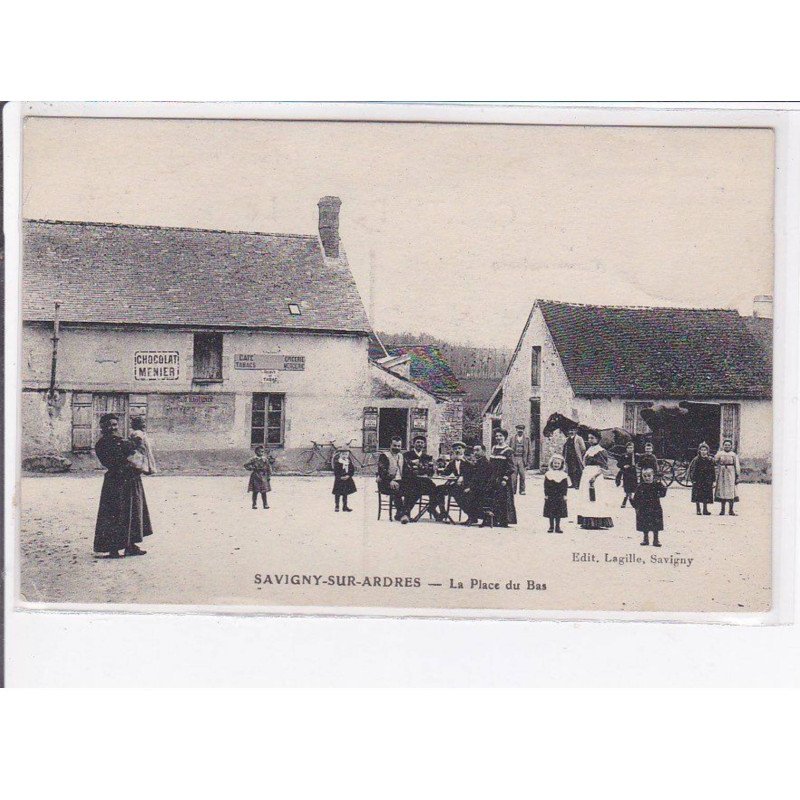 SAVIGNY SUR ARDRES - La place du Bas - très bon état