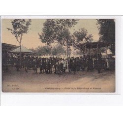 CASTELNAUDARY - Place de la République et kiosque - Manège - très bon état