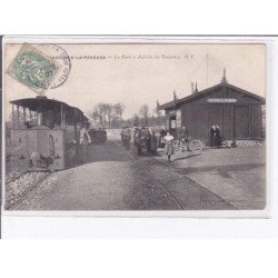 BAZOUGES-LA -PEROUSE - La gare - Arrivée du tramway - très bon état