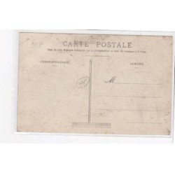 SAINT ETIENNE LES ORGUES - Place de la fontaine et rue Raseau - très bon état