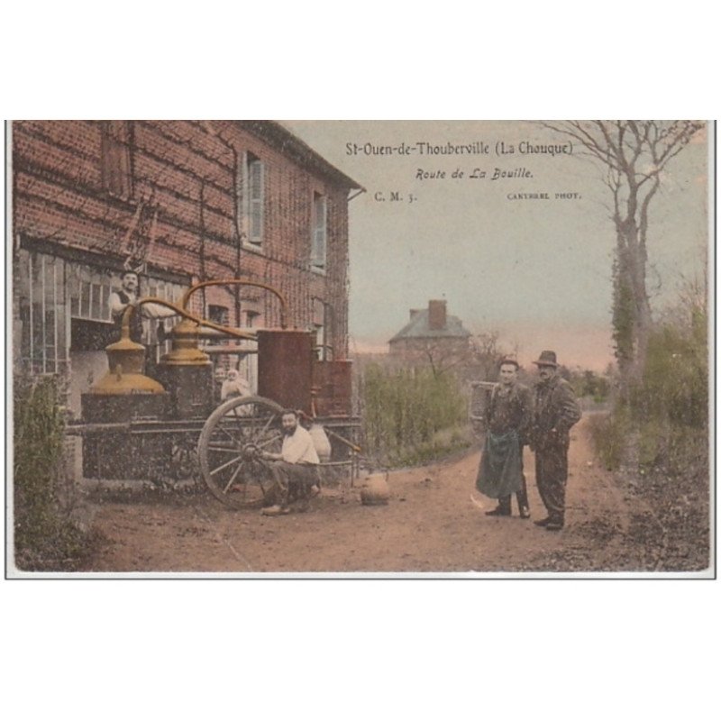 SAINT OUEN DE THOUBERVILLE (La Chouque) : une distillerie sur la route de La Bouille - très bon état