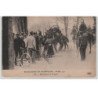 REVOLUTION EN CHAMPAGNE : AY - manifestants et dragons en 1911 - bon état (coins légèrement arrondis )
