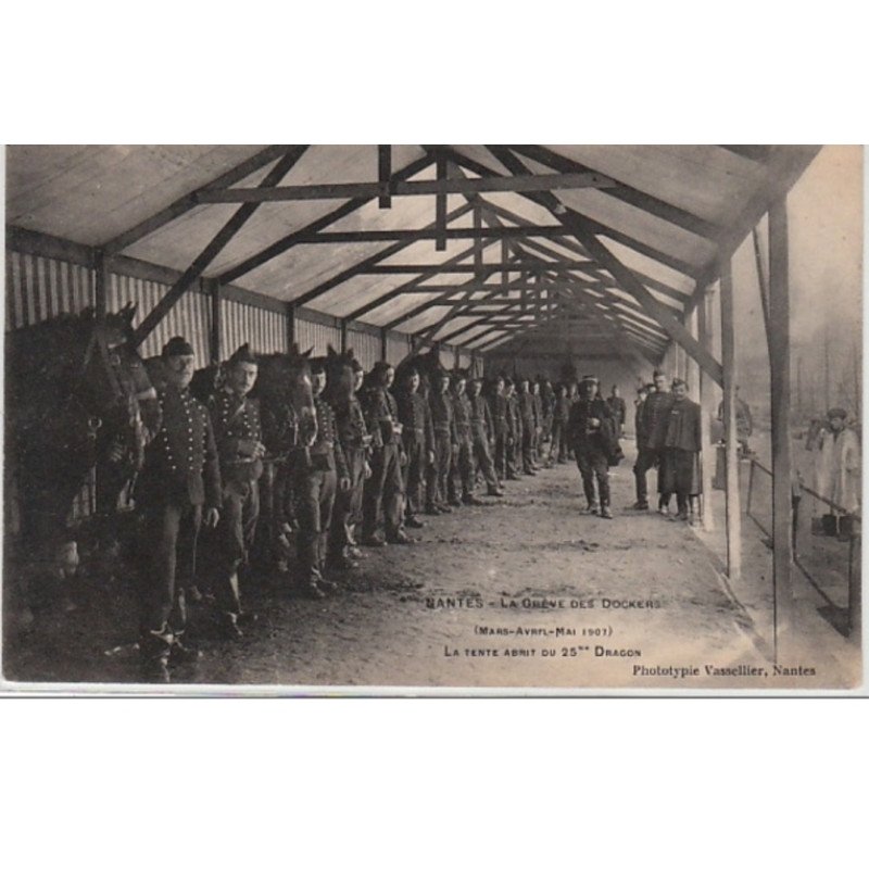 NANTES : la grève des dockers en 1907 - très bon état