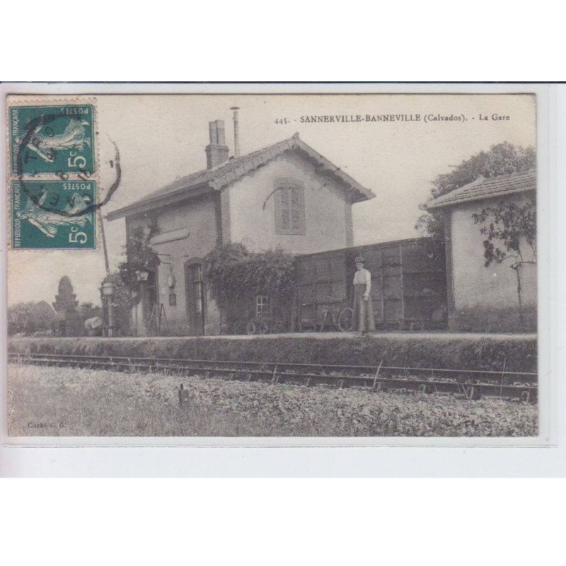 SANNERVILLE-BANNEVILLE: la gare - très bon état
