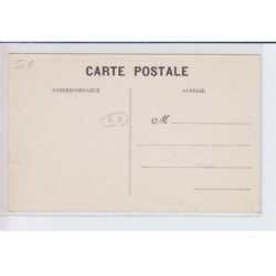 CONCARNEAU: cabines des sardiniers - très bon état