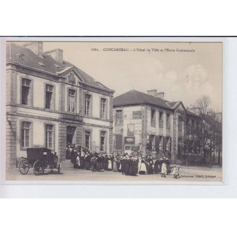CONCARNEAU: l'hôtel de ville et l'école communale - très bon état