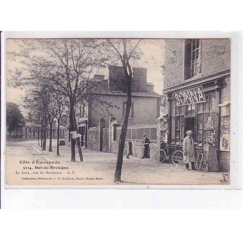 DOL DE BRETAGNE: la gare, vue du boulevard - très bon état