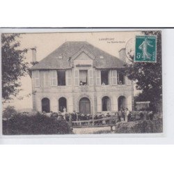 LANDEVANT: la mairie-école - très bon état
