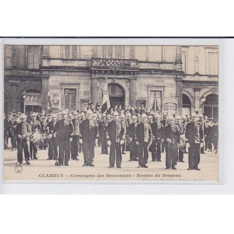 CLAMECY: compagnie des sauveteurs, remise du drapeau - très bon état