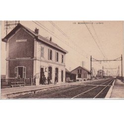 MONNERVILLE : la gare - très bon état