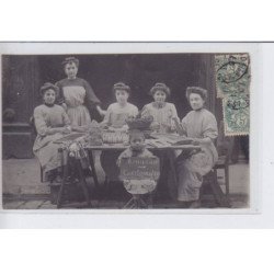 PARIS: 75011, cartonniers au 17 rue de la forge royale, honneur aux cartonnieres - très bon état