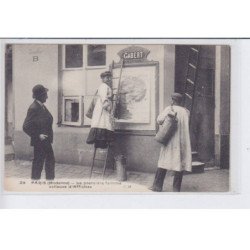 PARIS: gabert, la prmeiere colleuse d'affiche, publicité- très bon etat