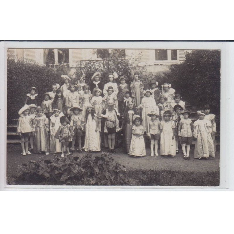 AVALLON: souvenir cavalcade 2 avril 1911, les enfants - très bon état