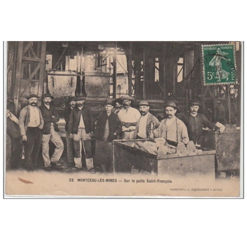 MONTCEAUX LES MINES : mineurs au Puits Saint François - très bon état MONTCEAUX LES MINES : mineurs au Puits Saint François - très bon état