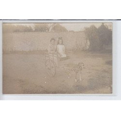 LOIR et CHER(?): voiture à chien - très bon état