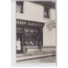 FRANCE - salon coiffeur parisien, messieurs, André - très bon état