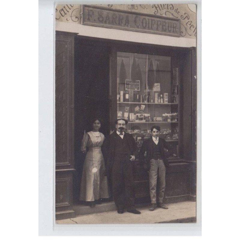 FRANCE - F. Sarra coiffeur, filets de pêche, lotion estradelline - état