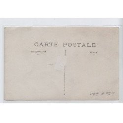 FRANCE - F. Sarra coiffeur, filets de pêche, lotion estradelline - état