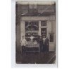 FRANCE: coiffeur, coiffure de mariées et de soirée, Henri, shampooing avec séchoir, cors - état