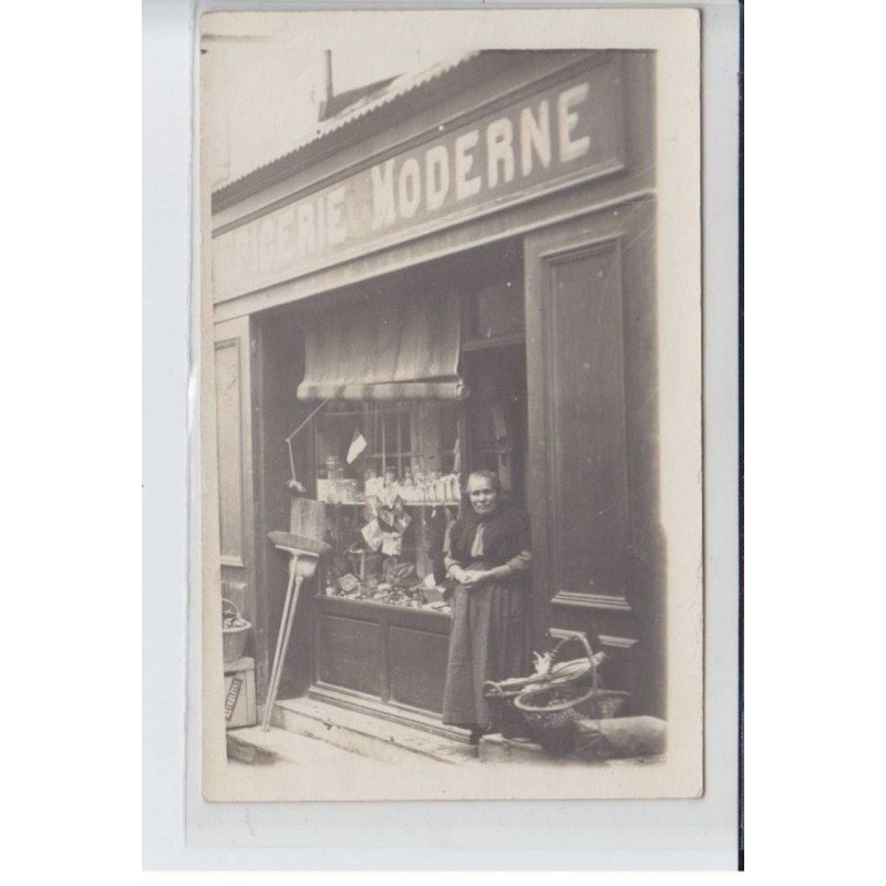 FRANCE: vert henri, épicerie moderne - très bon état