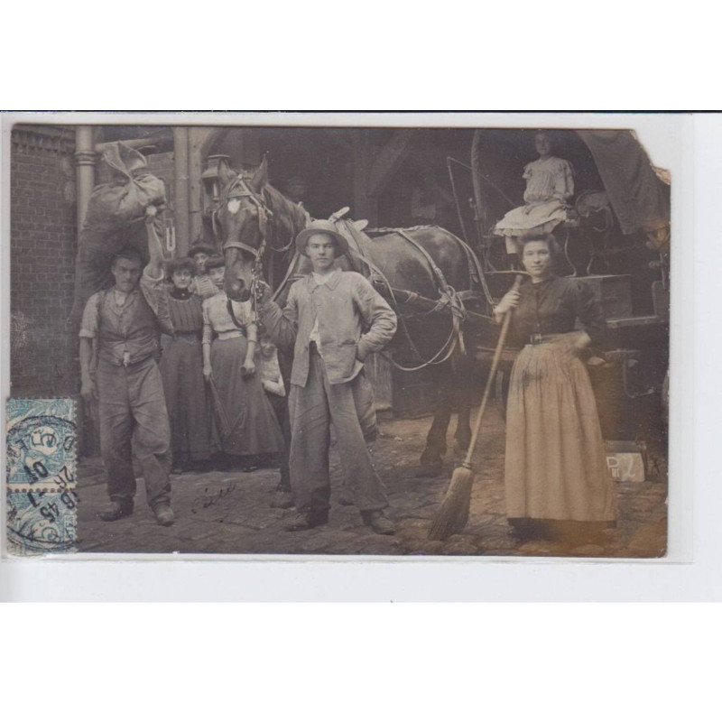 FRANCE: personnages, attelage, balai - état