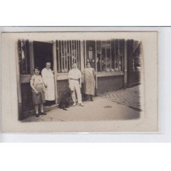 FRANCE: commerce, chien, personnages - très bon état