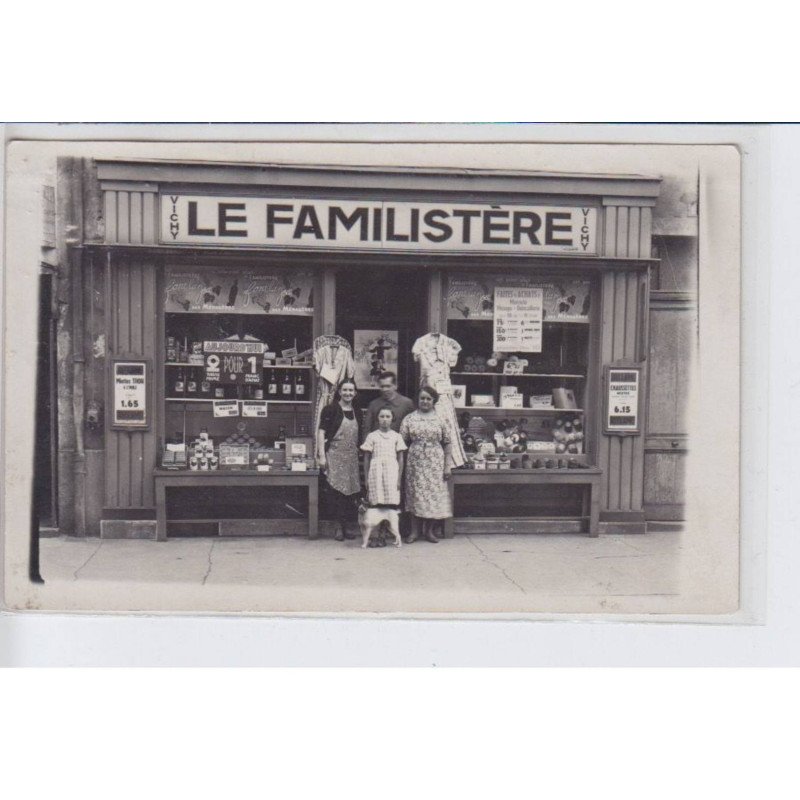 FRANCE: le familistère vichy, miette thon à l'huile, chaussettes mixtes, chien - très bon état FRANCE: le familistère vichy, miette thon à l'huile, chaussettes mixtes, chien - très bon état
