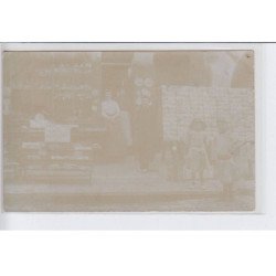 FRANCE: trouville(?) marchand cartes postales, commerce - état