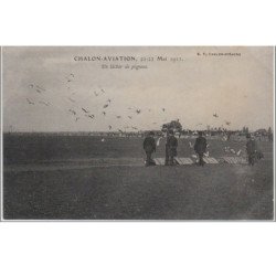 CHALON AVIATION en 1911 : un lâcher de pigeons - très bon état