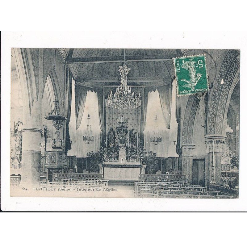 GENTILLY: intérieur de l'église - très bon état GENTILLY: intérieur de l'église - très bon état