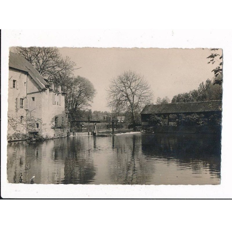 COUILLY-PONT-AUX-DAMEs: barrage du moulin de la sault - très bon état