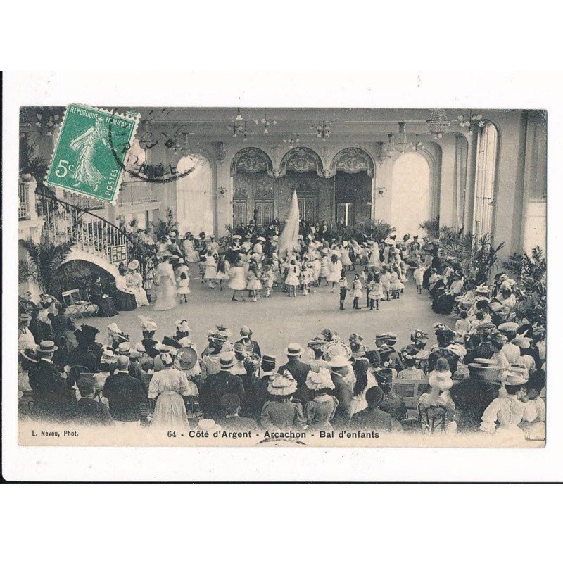 ARCACHON: bal d'enfants - très bon état