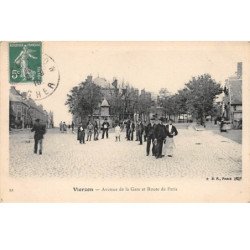 VIERZON - Avenue de la Gare et Route de Paris - très bon état