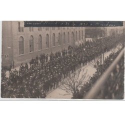 MULHOUSE : carte photo des grèves de solidarité le 24 août 1920 - très bon état