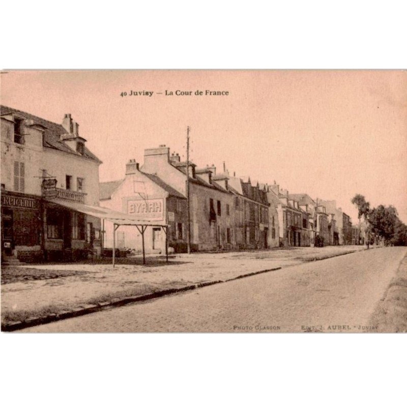 JUVISY: la cour de France - très bon état