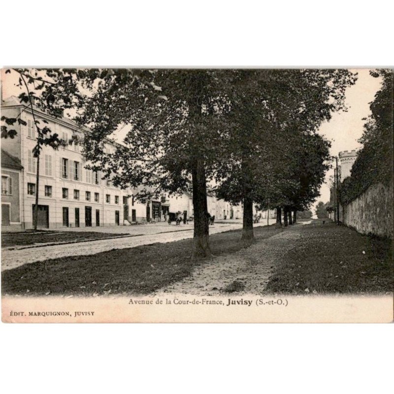 JUVISY: la cour de France - très bon état