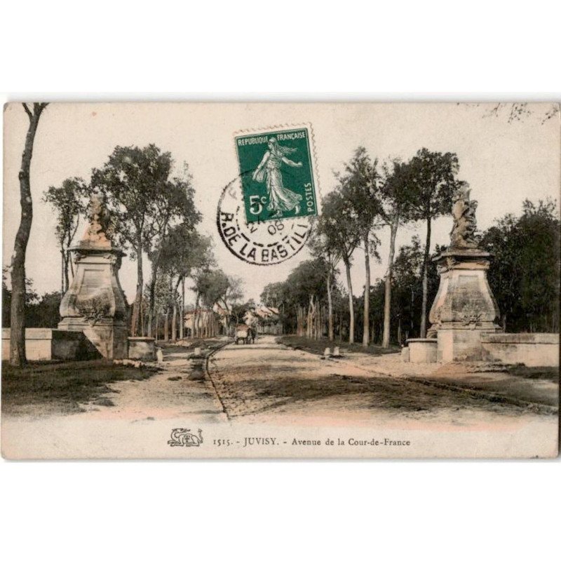 JUVISY: avenue de la cour de france - état