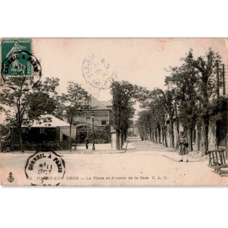 JUVISY: la place et avenue de la gare - état