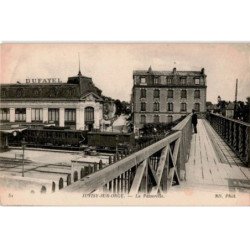 JUVISY: la passerelle - très bon état