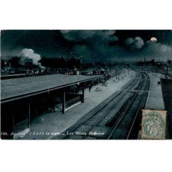 JUVISY: la nuit, les voies ferrées - état