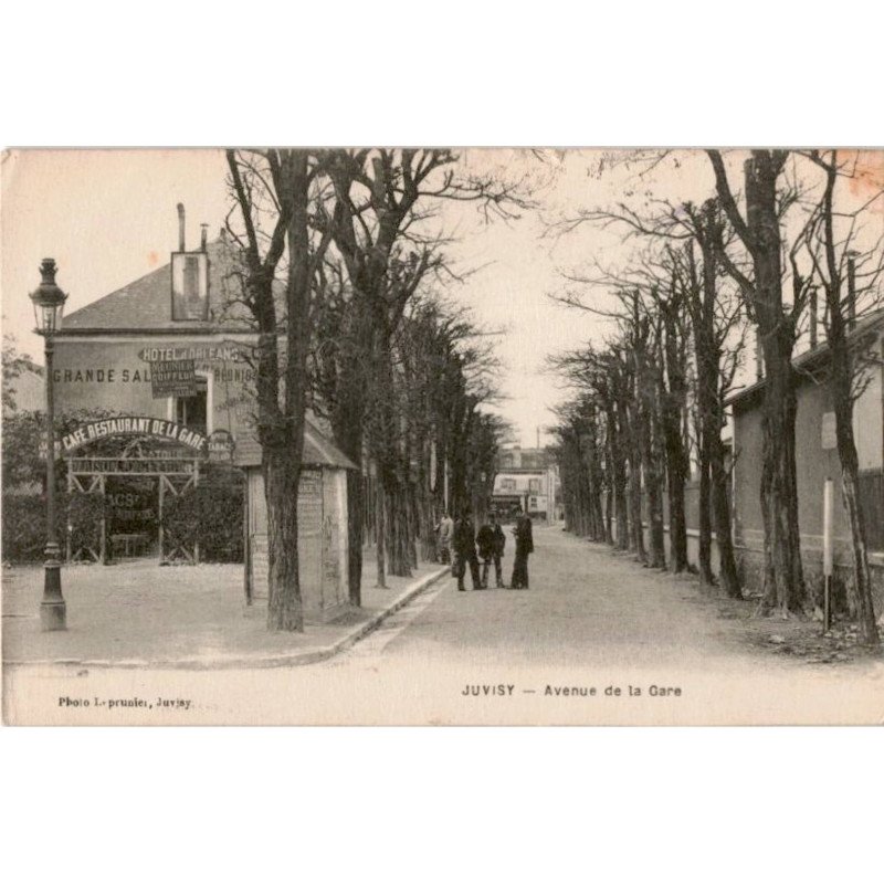 JUVISY: avenue de la gare - très bon état