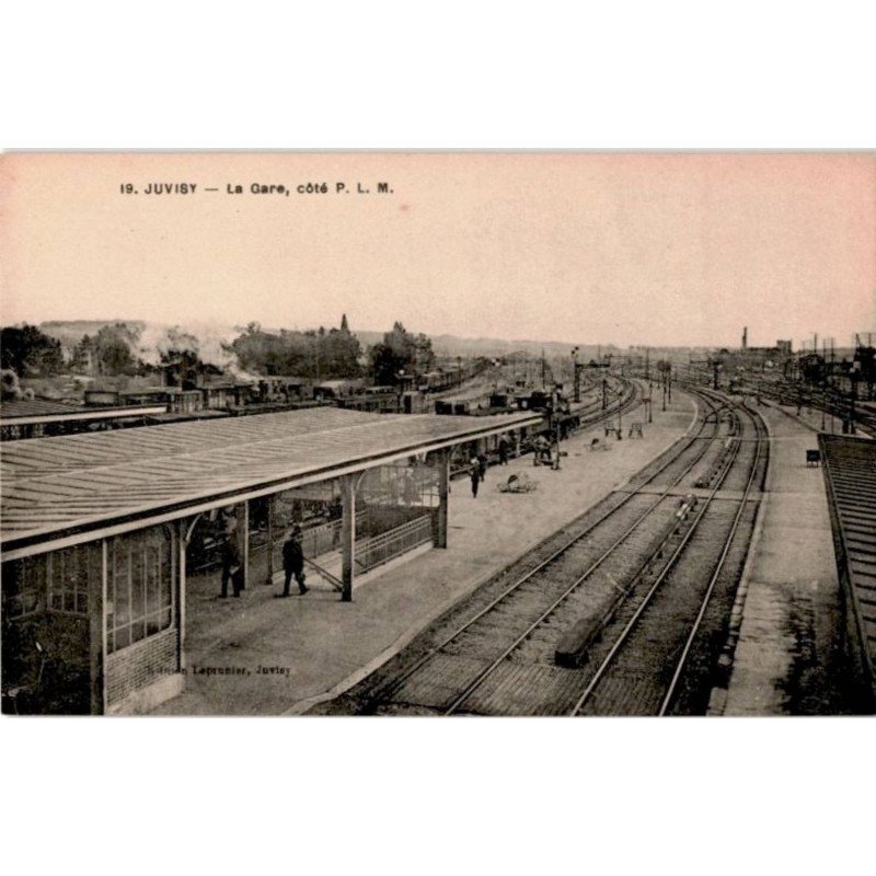 JUVISY: la gare, côté P.L.M. - très bon état