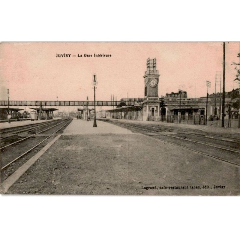 JUVISY: la gare intérieur - état