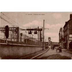 JUVISY: avenue de la gare - très bon état