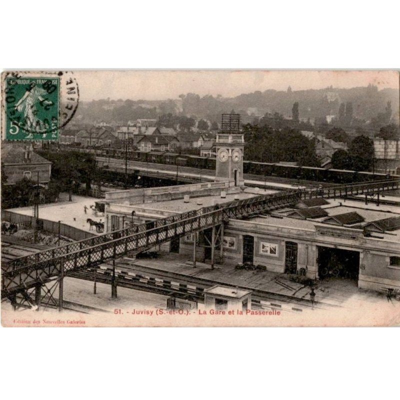 JUVISY: la gare et la passerelle - état