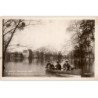 JUVISY: inondation 1910 Mr. le docteur bernard visitant les sinistrés - très bon état
