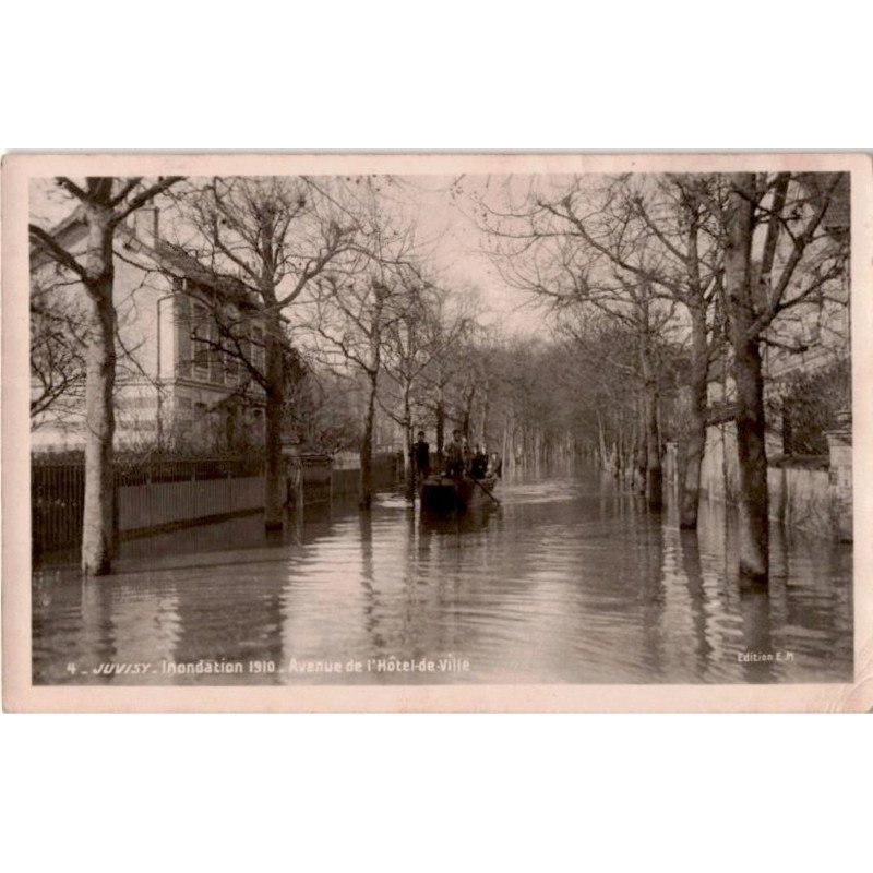 JUVISY: inondation janvier 1910 avenue de l'hôtel de ville - état