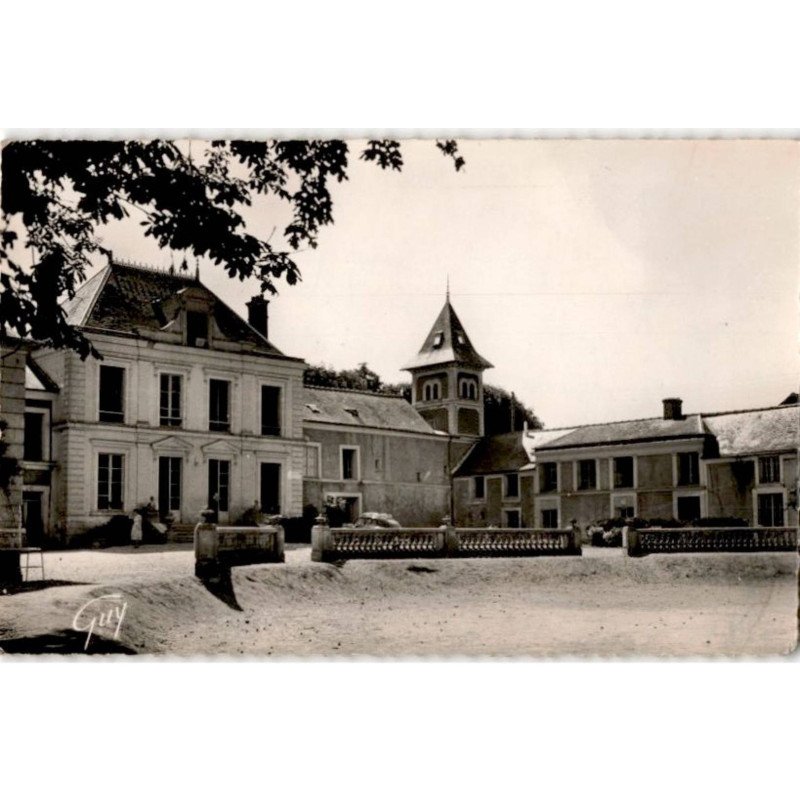 GRIGNY: l'école des aiglons - très bon état