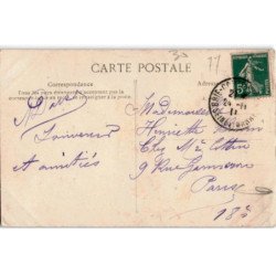 BRIE-COMTE-ROBERT: place des fêtes - état