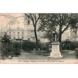 COMPOSITEUR - spectacle et musique: paris square vintimille monument de Berlioz - très bon état